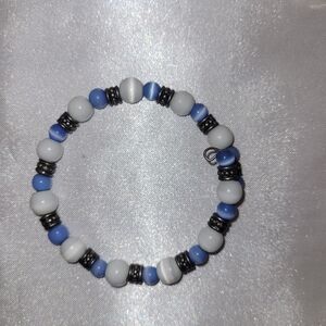 Elegant Blue and White Beaded Bracelet